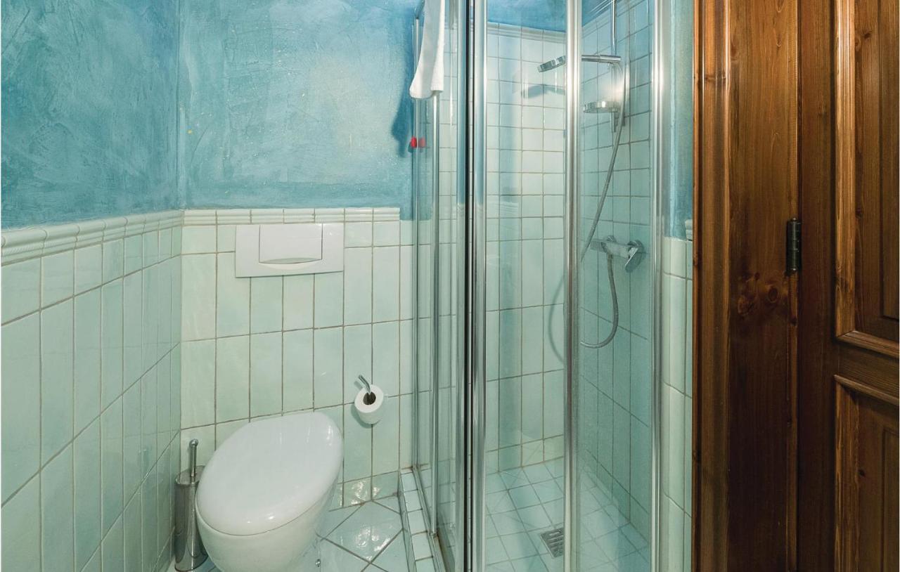 1 Bedroom Awesome Apartment In Lecce Le Exterior foto